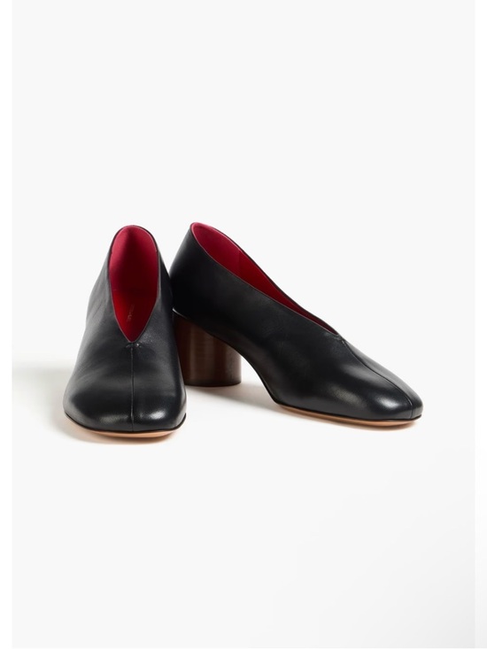 Mansur Gavriel Shoes - MANSUR GAVRIEL
Glove leather pumps